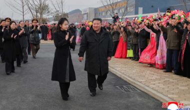 Pohjois-Korean valtion­media: Ydin­käyttöinen sukellus­vene rakenteilla | Uutisia lyhyesti