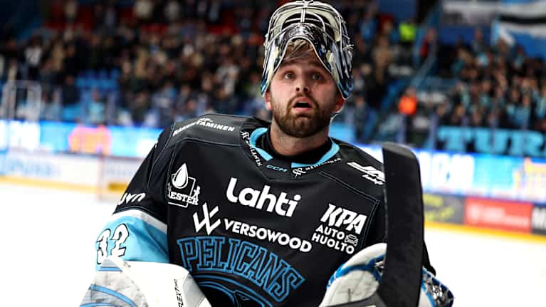 Kuvassa Patrik Bartosak.