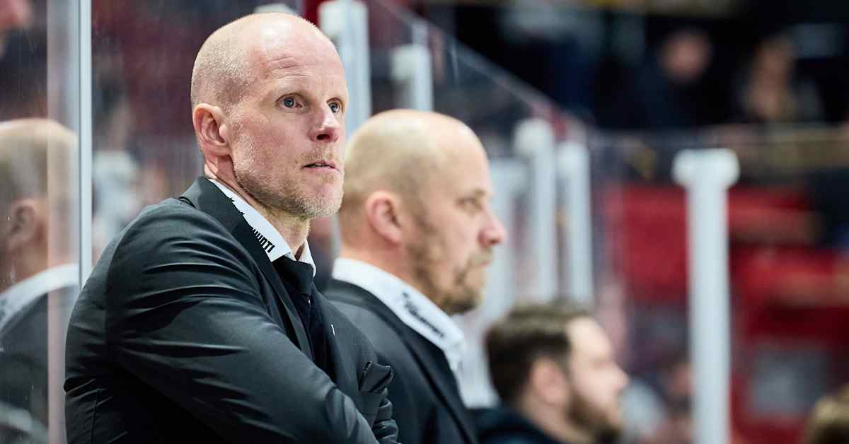 TPS:lle hirmuinen löylytys SM-liigassa – KooKoo tyrmäsi Tapparan yllättävän hattu­temppu­sankarin johdolla | Urheilua lyhyesti