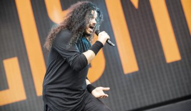 Jeff Scott Soto kommentoi Yngwie Malmsteenin julkaisua, jossa kitaravirtuoosi haukkui kaikki entiset laulajansa maan rakoon