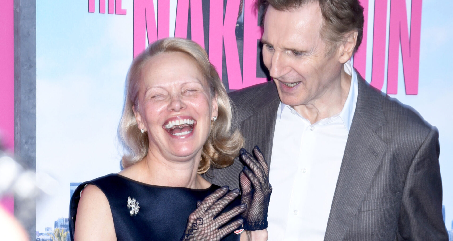 Pamela Anderson kertoo totuuden suhteestaan Liam Neesonin kanssa