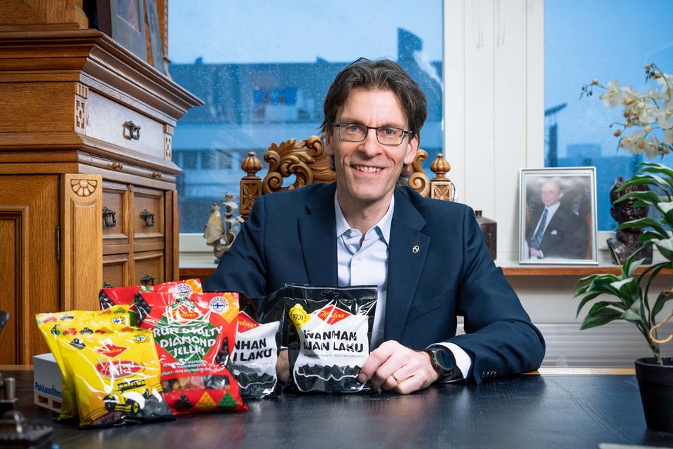 Halva jälleen maailman paras lakritsin valmistaja – kotimaisen herkun vienti vetää