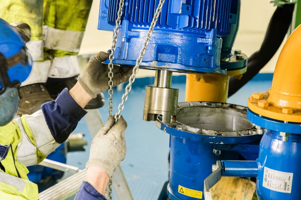 Kemijoki Oy ja Caverion uudistavat yli kymmenen vuoden kumppanuuttaan