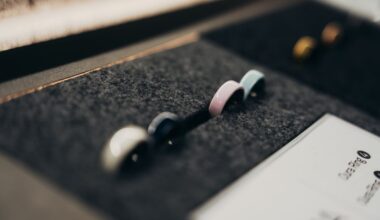 Gigantin joulukuun telecom-katsaus: Lahjapaketit täyttyivät klassikoista, hyvinvointitrendi toi loppuvuoden myyntipiikin