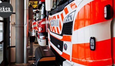 Henkilöauto ajautui keskelle moottoritietä Riihimäellä – Liikenne sujuu taas normaalisti - Hämeen Sanomat