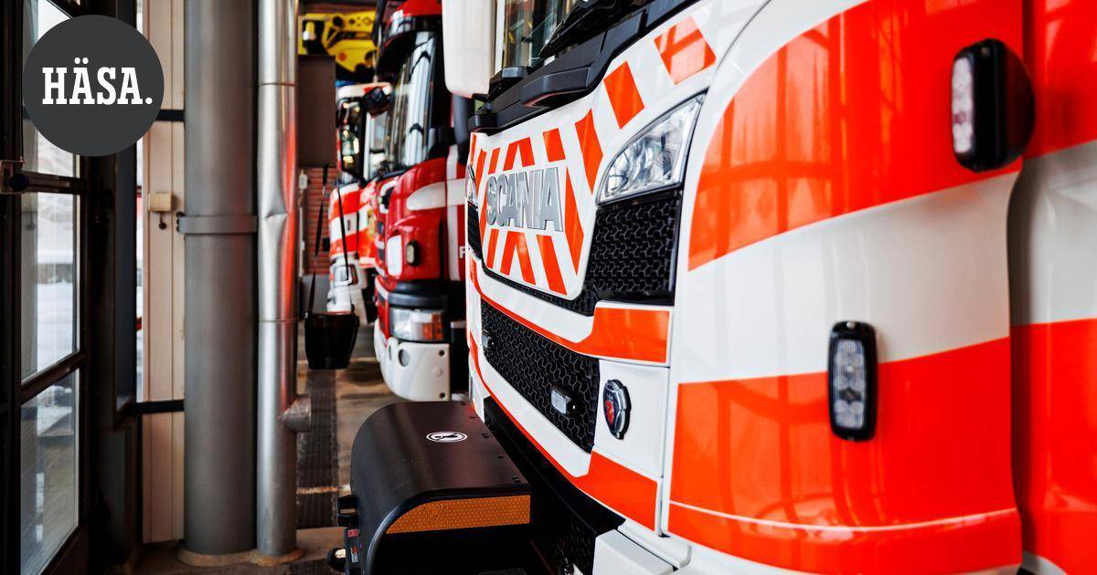 Henkilöauto ajautui keskelle moottoritietä Riihimäellä – Liikenne sujuu taas normaalisti - Hämeen Sanomat