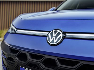 Koko Volkswagen-henkilöautomallistoon viiden vuoden takuu Suomessa 23.12.2025 alkaen - Volkswagen