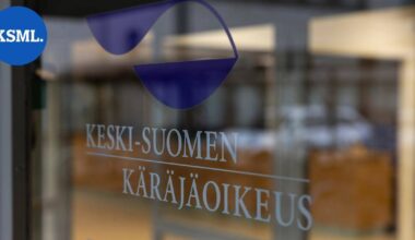 Metsäliitto Osuuskunta hävisi oikeusriidan kehitysjohtajan irtisanomisesta Suolahdessa ja tuomittiin korvauksiin | Keski-Suomi