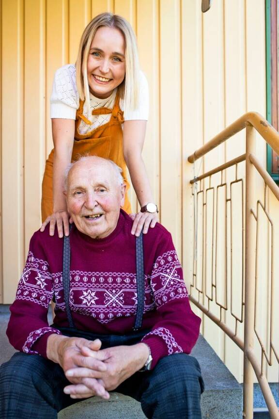 Lotta ja Jorma olivat mukana Ylen Unohtumattomat – muistikuoron matka -sarjassa.