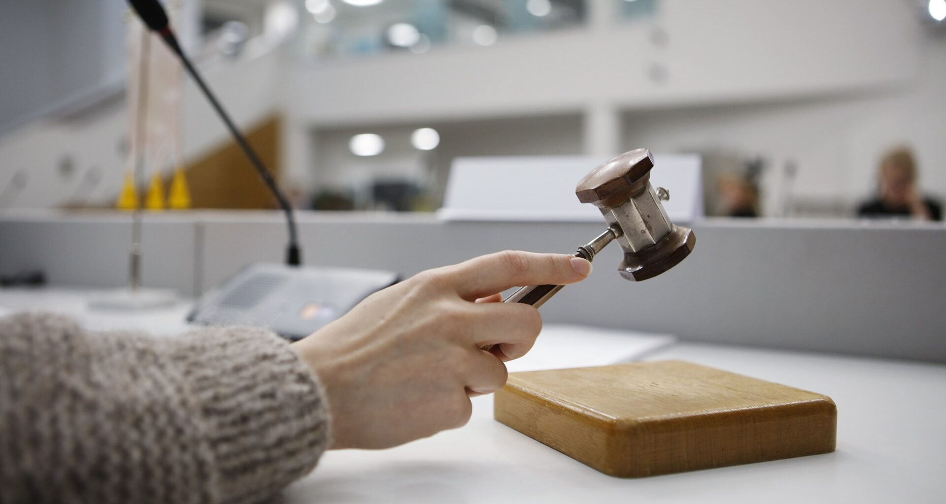 Kaupunginhallitus päättää kaupunginjohtajan autoedusta - Riihimäki