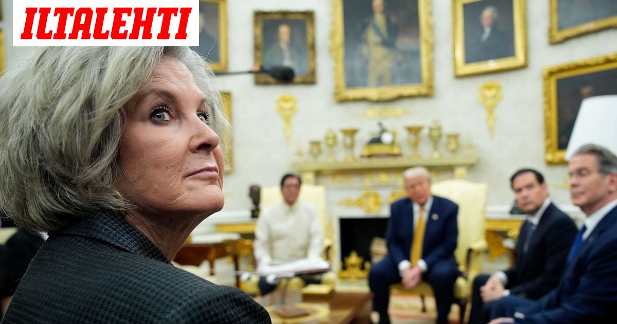 Trumpin oikealta kädeltä kummallinen haastattelu – Valkoinen talo reagoi heti