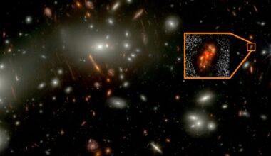 Intialaiset astronomit ovat löytäneet 1,5 miljardin galaksin Alaknandan, jolla on kaksi selvästi erottuvaa kierrehaaraa