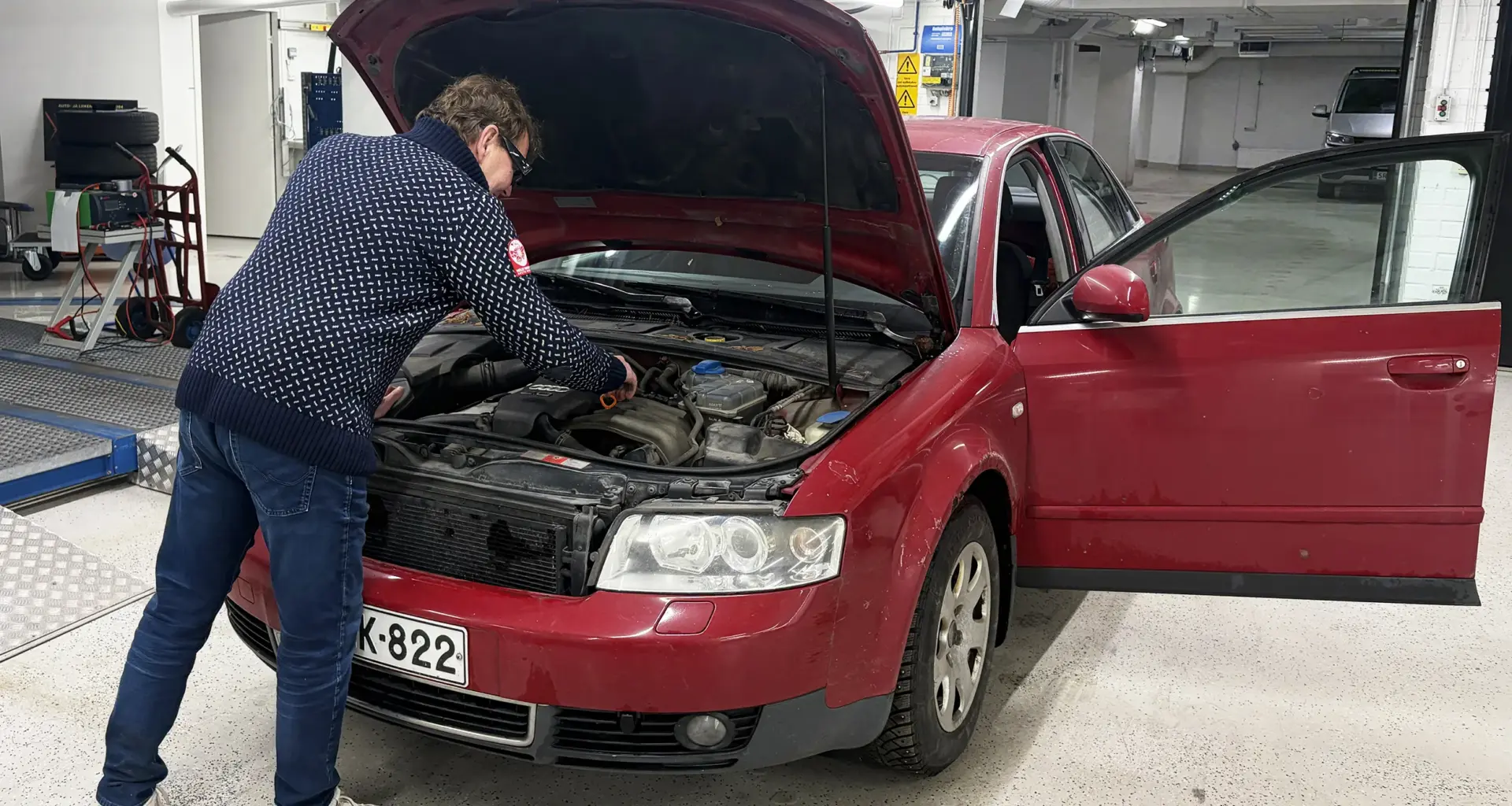 TM-talviautovertailun musta hevonen on vuoden 2001 Audi A4 – Ensimmäinen haaste: päästä ehjänä Lappiin asti