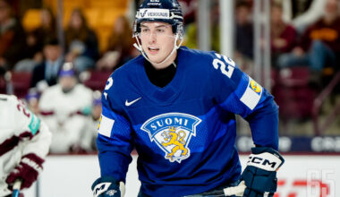 Emil Hemming laukoi Suomen tasoituksen vain sekunteja ennen päätössummeria.