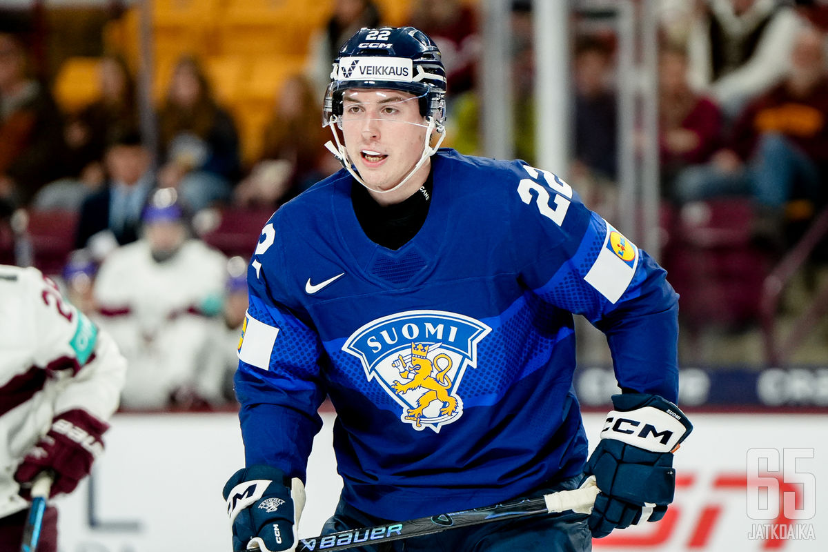 Emil Hemming laukoi Suomen tasoituksen vain sekunteja ennen päätössummeria.