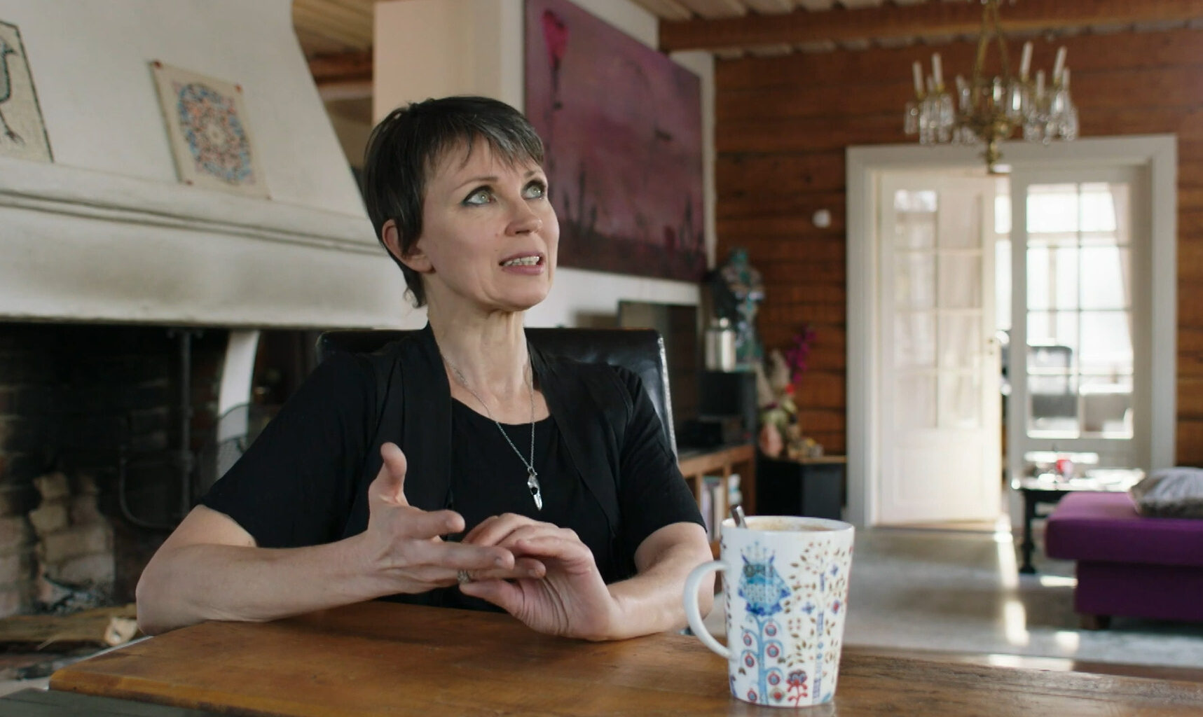 "Käsityksemme todellisuudesta vääristyy"– Katariina Souri menetti ystävänsä tekoälylle