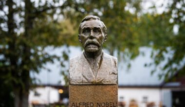 Fysiikan Nobel-palkinnon saaja julkistetaan tänään