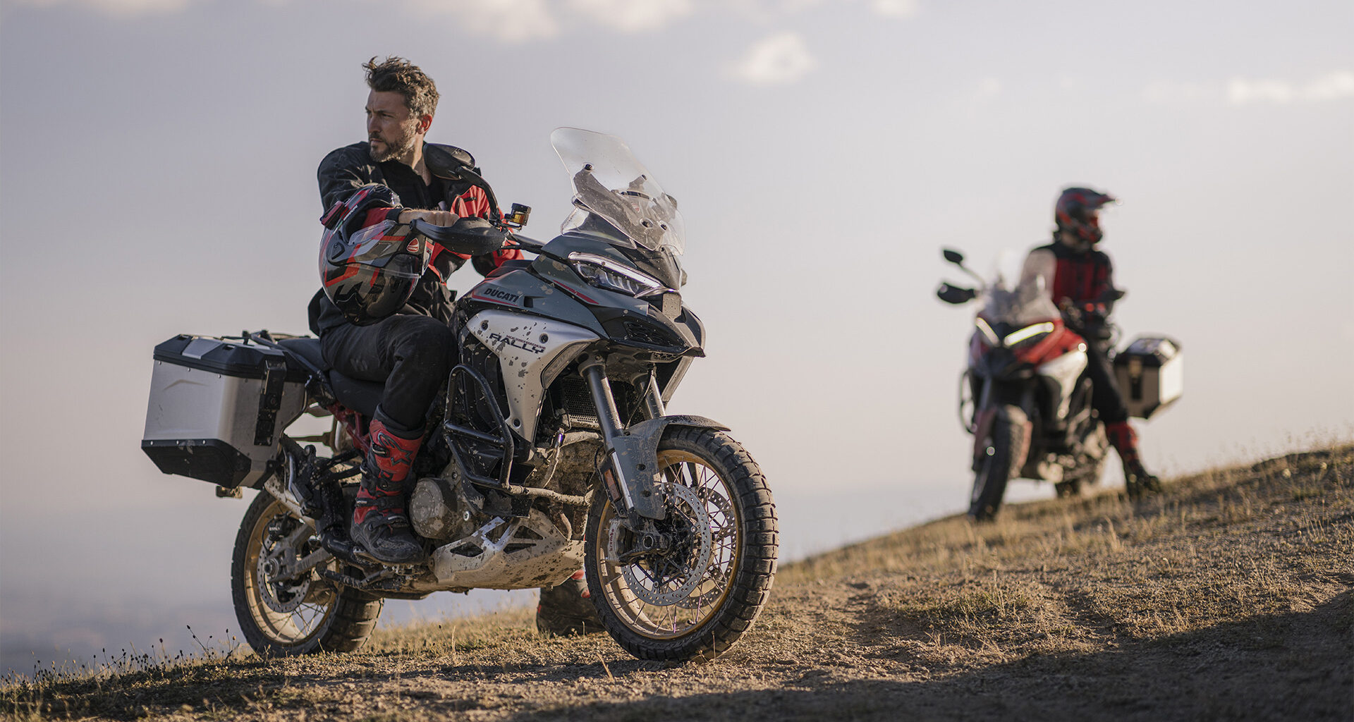 Ducati Multistrada V4 Rally – supertehokas matkaenduro entistä teknisempänä