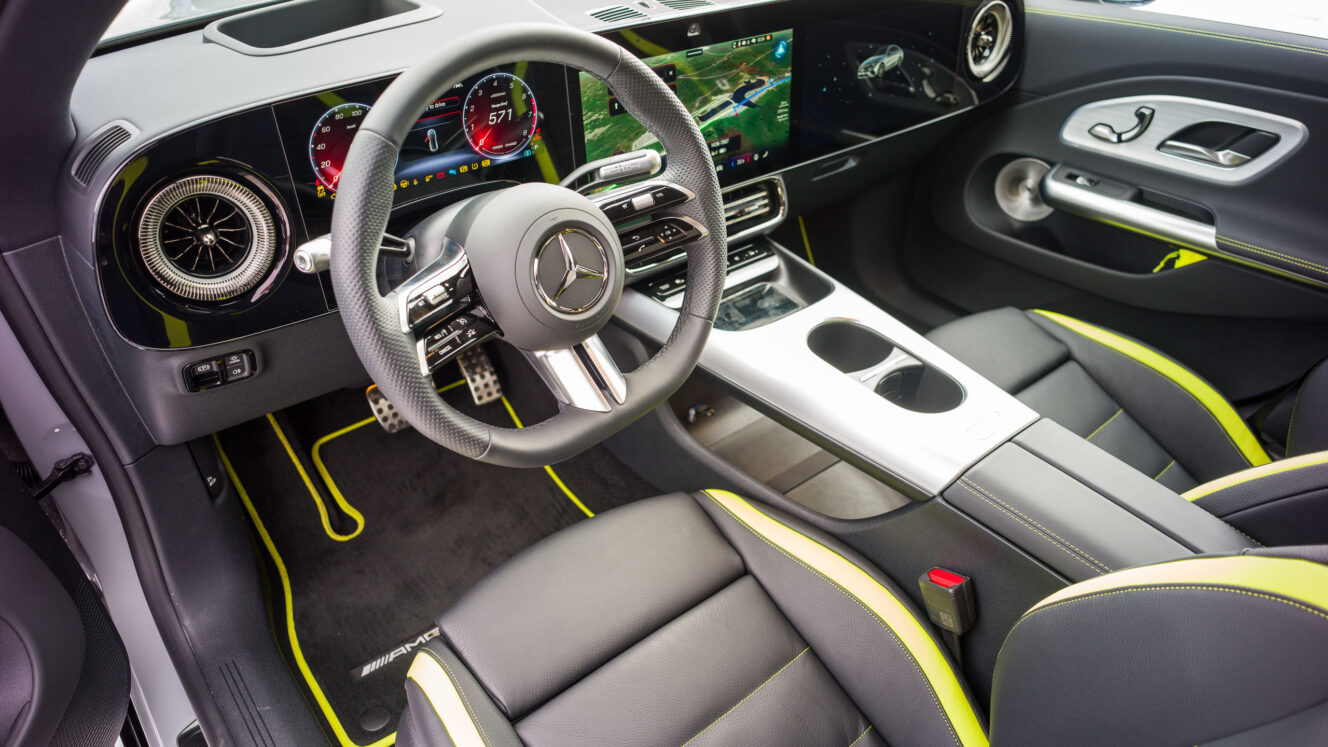 Mercedes-Benz CLA 220 4Matic bensiini polttomoottori koeajo