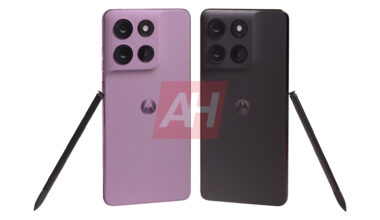 Ensimmäiset kuvat Motorola Moto G Stylus 2026 -puhelimesta ja Moto Tag 2 -seurantalaitteesta paljastuivat – yllätystieto myös Edge 70 Ultrasta