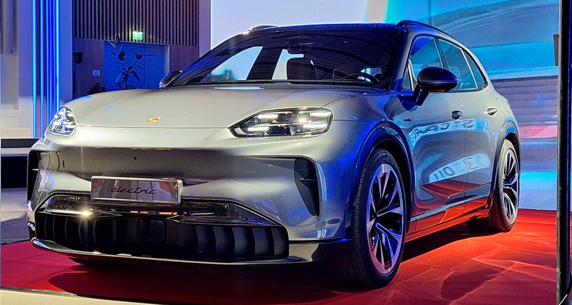 Pikavierailu: Porsche Cayenne Electric – nopea, mutta ei ehdi pukin konttiin - Moottori