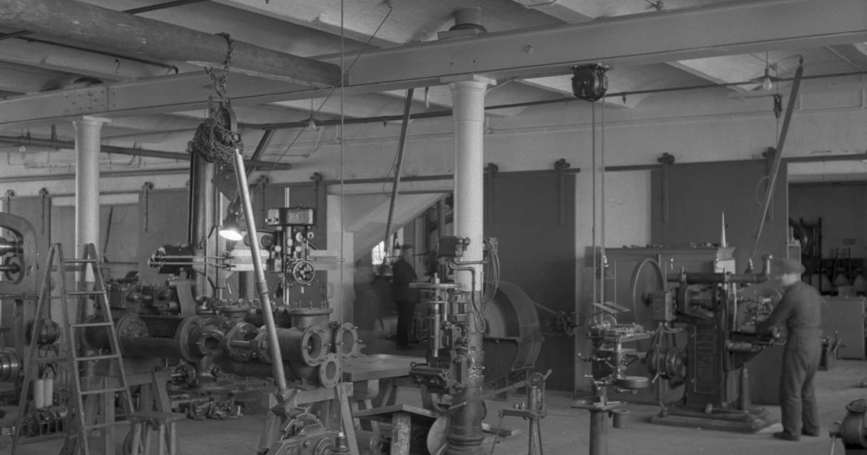 Luentosarjasta uusia näkökulmia Tampereen seudun historiaan Idmanista ja Finlaysonista raittiuteen ja kirkkomaalareihin [Tampereen kaupunki