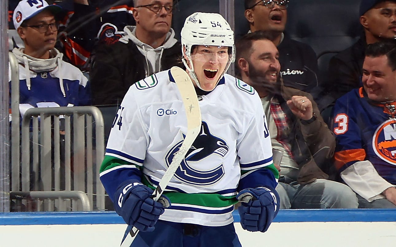 Oululaistaustainen Aatu Räty onnistui viime yön ottelussaan.