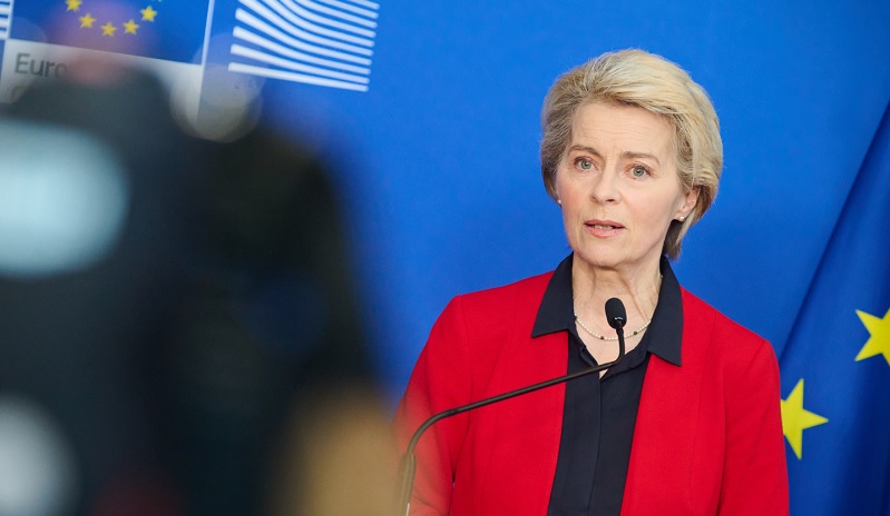 Euroopan komission puheenjohtajaUrsula von der Leyen.