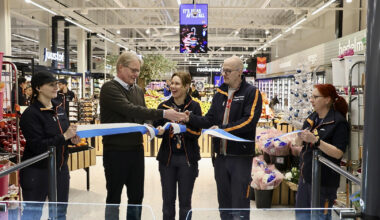 K-supermarket Jäälin avajaishulinat käynnissä - Rantapohja
