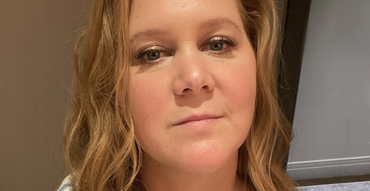 Amy Schumer esiintyy nyt ilman vihkisormusta – hoikistunut silmissä