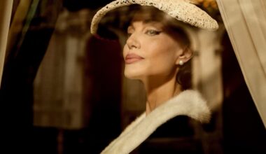 ”Hän näyttää eteeriseltä” – Angelina Jolie paljasti rinnanpoistoarpensa lehden kannessa