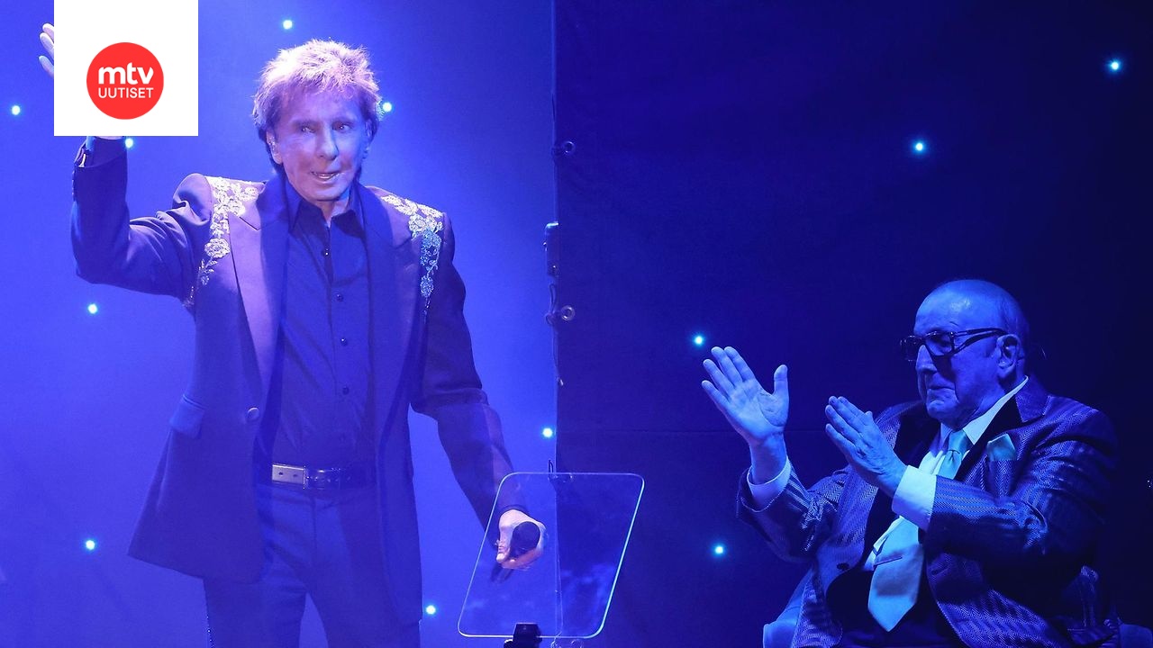 Rakastettu muusikko Barry Manilow siirtää tammikuun keikkansa.