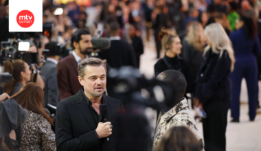 Leonardo DiCaprion tähdittämä One Battle After Another keräsi eniten ehdokkuuksia. DiCaprio kuvattuna elokuvan Brittien ensi-illassa syyskuussa.