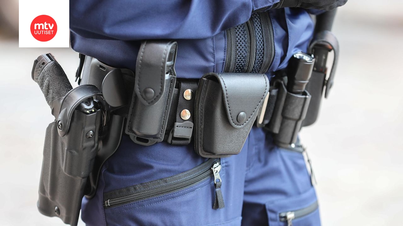 Poliisi tutkii itsenäisyyspäivän yönä tapahtunutta kahta väkivaltarikosta.