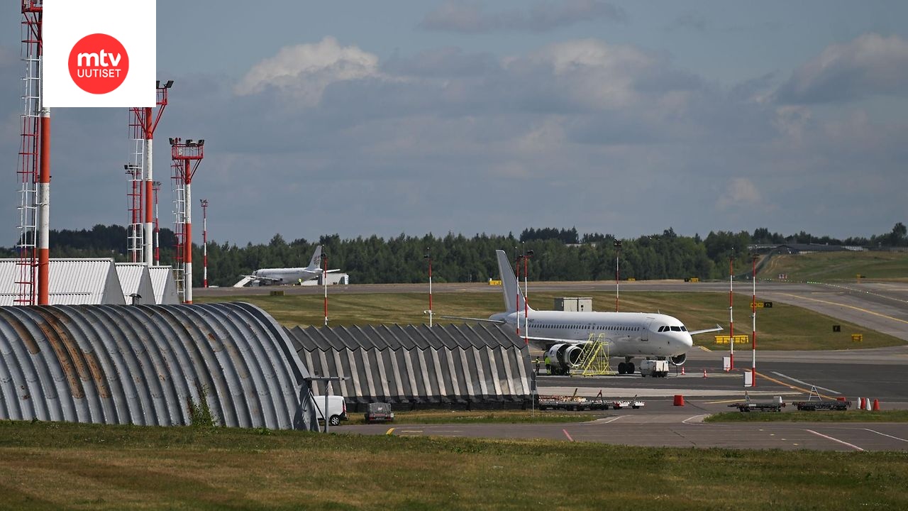Kone Vilnan lentokentällä. Kuvituskuva.