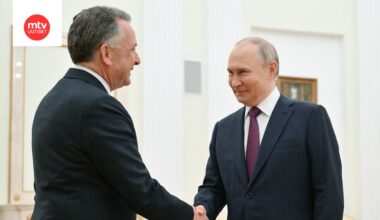 Steve Witkoff ja Vladimir Putin kuvattuna Moskovassa huhtikuussa 2025.