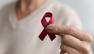 Uusi kansallinen hiv-strategia keskittyy korkean tartuntariskin ryhmiin