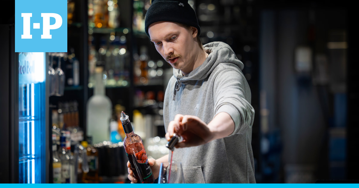 Alkoholittomuuden trendi ei juuri näy nuorten suosimassa yökerhossa – Tunnetussa ruokaravintolassa sen sijaan piti jo kehittää alkoholittomat juomasuositukset
