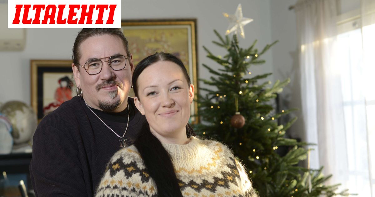 Antti Railio ja Siiri-vaimo nauttivat joulusta elämänsä vaikeimman vuoden jälkeen: ”Pelkäsimme, että Siiri halvaantuu”