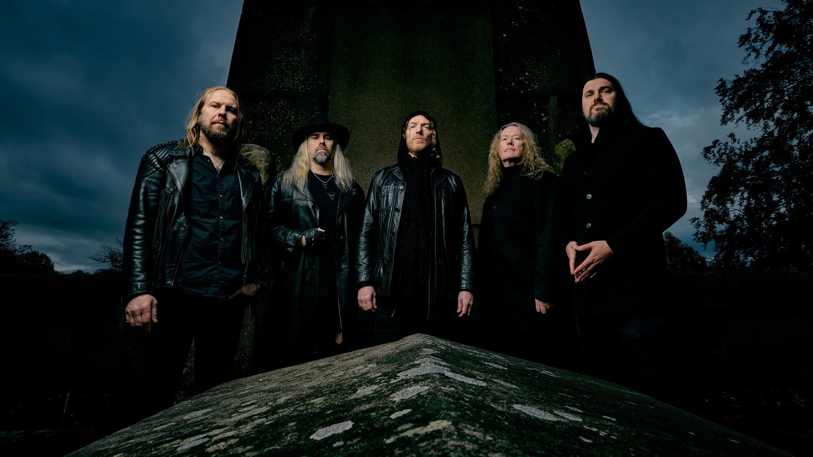 Goottimetallia kansalle - Cemetery Skyline ja Tribulation kiertävät Suomea keväällä