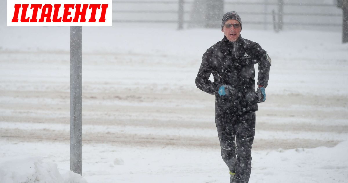 Keltainen aalto pyyhkii maan yli - Iltalehti