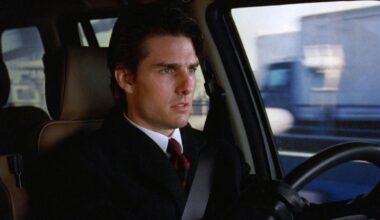 Yön elokuva avaa ovet kiellettyihin haluihin – katsoja temmataan vaaralliselle seikkailulle New Yorkin pimeyteen