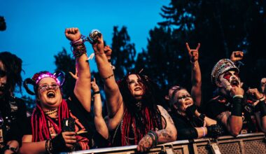 Saarihelvetti julkisti esiintyjiä ensi kesän karkeloihin: Turmion Kätilöt, Ensiferum, Kataklysm...