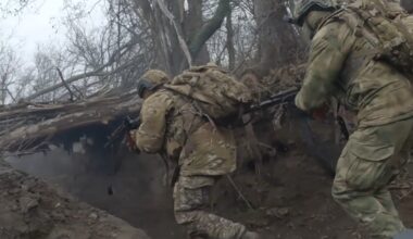 Yllätys sumun turvin - Ukrainan merijalkaväeltä vastaisku