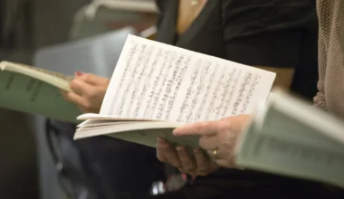 Laulamisella on yllättävän laajoja vaikutuksia terveyteen ja hyvinvointiin