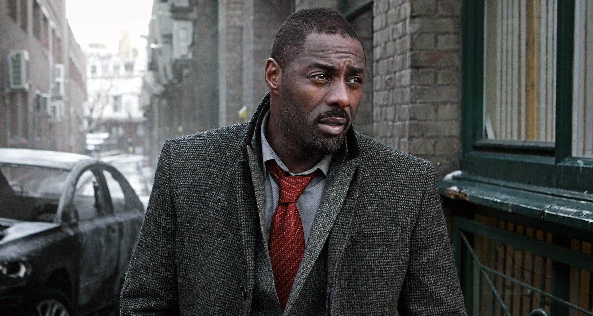 Nouse Sir Idris Elba! Myös Harry Potter ja Star Wars sekä Wicked -tähdet saivat kunnianosoituksen kuninkaalta