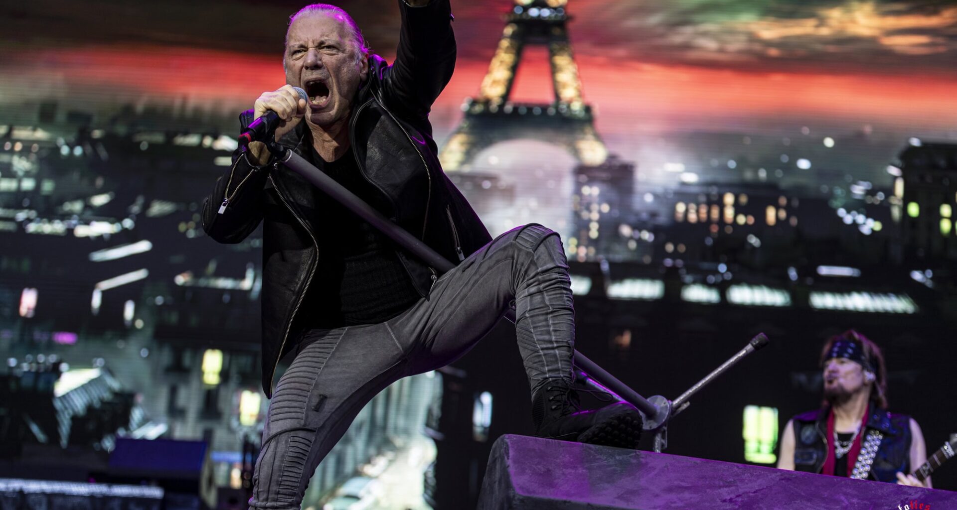 Miksi Bruce Dickinson lähti aikanaan Iron Maidenista? Laulaja muistelee asiaa haastattelussa