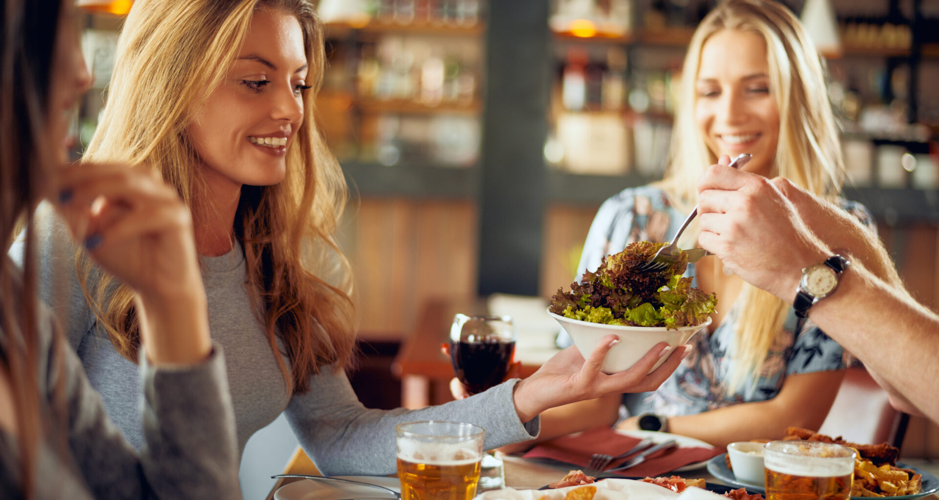 Tiktokin hittidieetti: Asiantuntija varoittaa erityisesti yhtä ryhmää