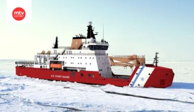 Tällaisia jäänmurtajia rakennetaan.