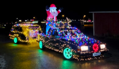 Voiton jälkeen tavattiin torilla – jouluisen ajoneuvokulkueen komein ajopeli tuli Huittisista - Alueviesti